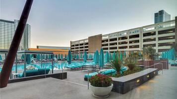 Alberca al aire libre