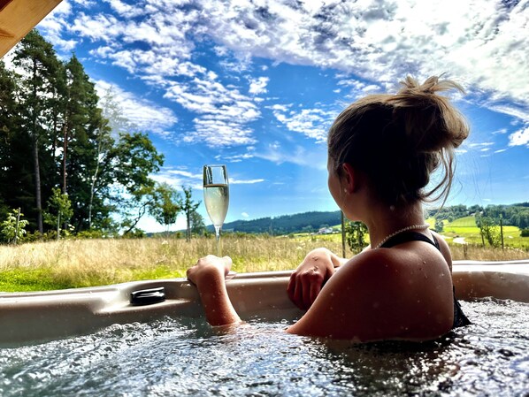 Bain à remous extérieur