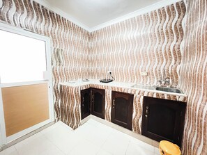 Towels, toilet paper