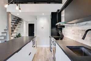 Fridge, microwave, oven, dishwasher