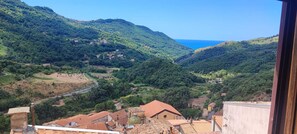 View from property - Lumira Holiday Home with Village and Sea View (Sangineto)