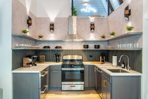 Microwave, oven, stovetop, dishwasher