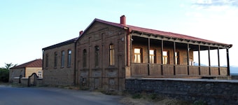 Kardanakhi Estate