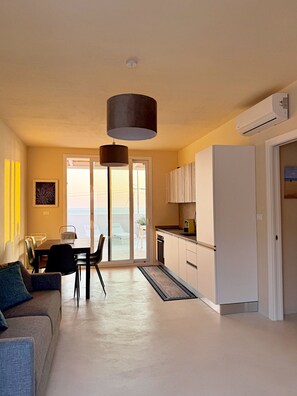Casa, para fumadores | 2 habitaciones 