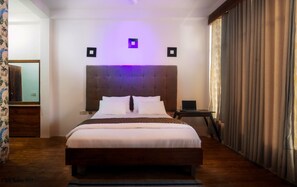 Deluxe Double Room, Pool View | Free WiFi