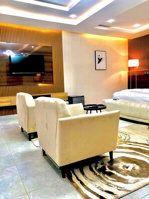 Economy Room, Balcony, City View