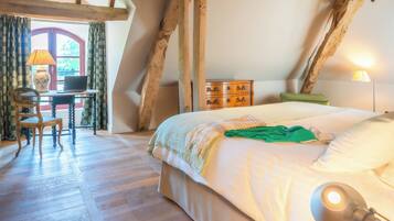 Rideaux occultants, chambres insonorisées, Wi-Fi gratuit