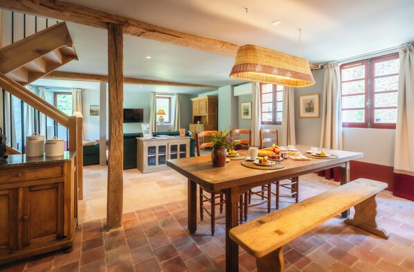 独立别墅, 2 间卧室, 无烟房, 花园景观 | 起居区