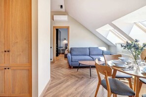 Televisor i oficines 