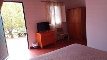 1 室のベッドルーム、アイロン / アイロン台、WiFi、ベッドシーツ