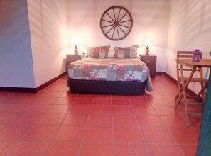 1 bedroom, iron/ironing board, WiFi, bed sheets - Apartment 'Amoreira' with Lake View, Wi-Fi and Air Conditioning (Mina de São Domingos)