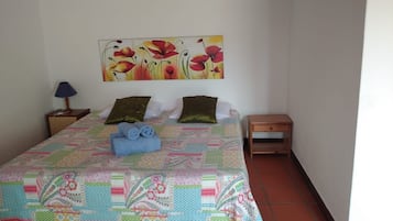 1 室のベッドルーム、アイロン / アイロン台、WiFi、ベッドシーツ