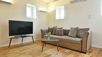 Televisión, oficina