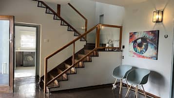 5 bedrooms