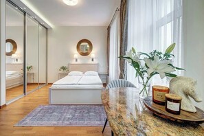 4 室のベッドルーム、アイロン / アイロン台、旅行用ベビーベッド、WiFi