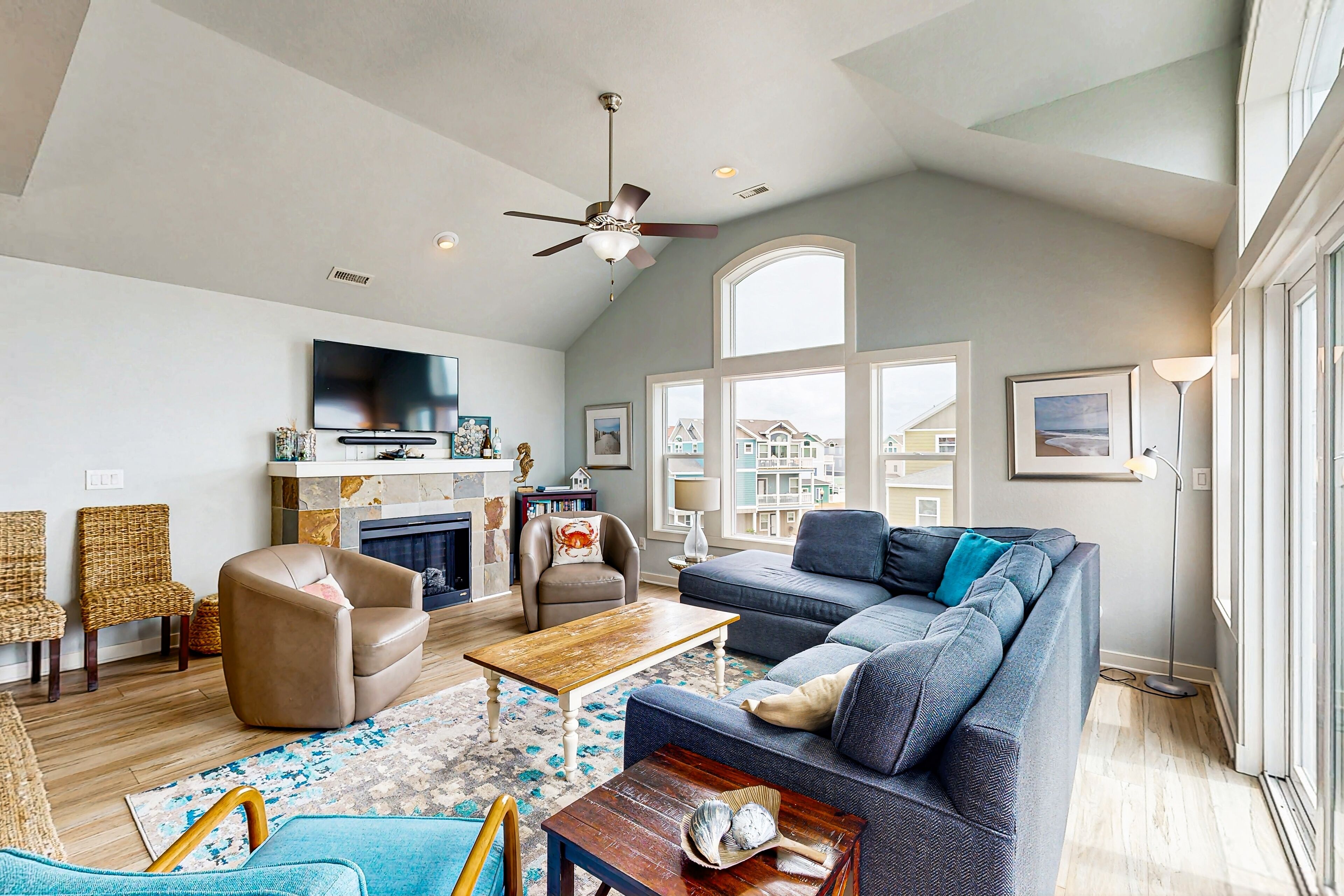 Smart TV, fireplace, table football