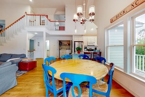 Interior - 4BR home near the beach with athletic courts, pool (Corolla)