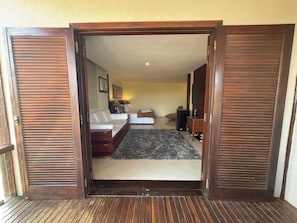Phòng Suite Deluxe, quang cảnh biển | Truy cập Internet không dây miễn phí