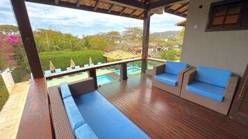 Suíte superior, vista para o mar | Vista do quarto