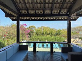 Suite superior, vistas al mar | Terraza o patio