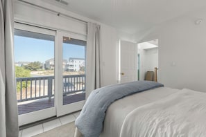7 Schlafzimmer, BĂŒgeleisen/BĂŒgelbrett, WLAN, BettwĂ€sche