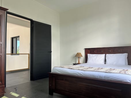 4 bedrooms, iron/ironing board, travel crib, free WiFi. Fantastic 4-bedroom villa in Plaine Magnien