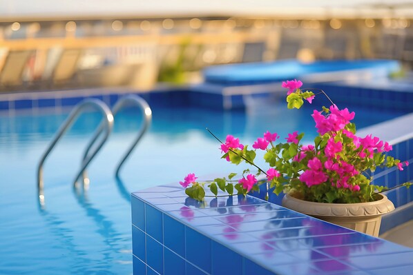 Outdoor pool - Nile Cruise Sunrise Every Wednesday from Aswan 3 nights and Every Saturday from Luxor 4 nights (Aswan)