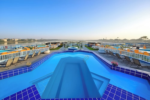 Nile Cruise Sunrise Every Wednesday from Aswan 3 nights and Every Saturday from Luxor 4 nights