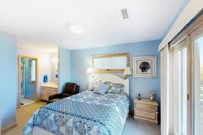 5 bedrooms, iron/ironing board, WiFi, bed sheets - 5BR | Pool | Hot Tub | Balcony | Game Room (Corolla)