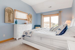 7 bedrooms, iron/ironing board, WiFi, bed sheets - Stunning 7BR Oceanview Dog Friendly | Private Pool (Corolla)