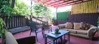 Tropic Nook Too