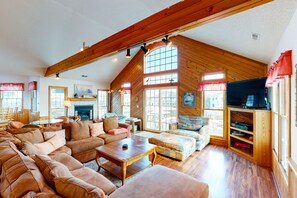 TV, fireplace, DVD player