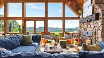 Smart-TV, peis, videospill og fotballspill