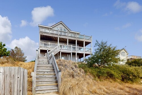 Coastal 7BR | Private Pool | Hot Tub | Balcony