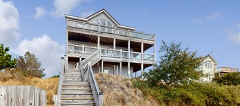 Coastal 7BR | Private Pool | Hot Tub | Balcony