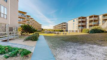 Enceinte de lâhĂ©bergement