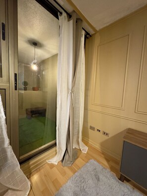 アパートメント ダブルベッド 1 台ソファーベッド付き ガーデンビュー | テラス / パティオ