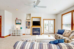 TV - Dog-friendly water-view home with pool & balcony (Kill Devil Hills)