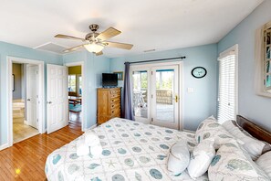 4 chambres, fer et planche à repasser, Wi-Fi, draps fournis