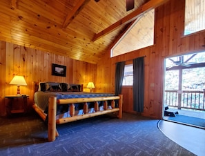 Signature Cabin, 1 Bedroom, Balcony | Iron/ironing board, free WiFi, bed sheets