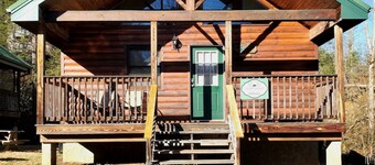 Urban Escape - 1BR King Cabin