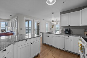 Fridge, microwave, oven, stovetop - 4 BR Water-front Condo w/ Central AC (Manteo)