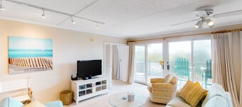 Beachy 3BR Oceanfront 2nd-Floor | Balcony | Pool