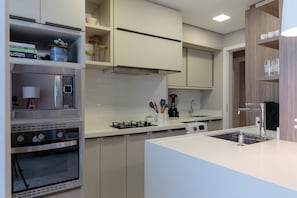 Departamento básico | Cocina privada