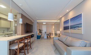 Living area - Apto Open Shopping 500m From the sea Cpj0404 (Florianópolis)