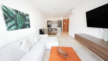 Apartemen Comfort | Area keluarga | Smart TV 50-inci dengan saluran TV digital