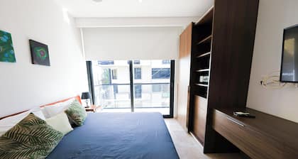 The Shore - Comfort & Rooftop Pool