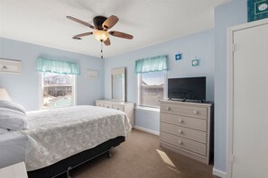 4 Schlafzimmer, Bügeleisen/Bügelbrett, WLAN, Bettwäsche
