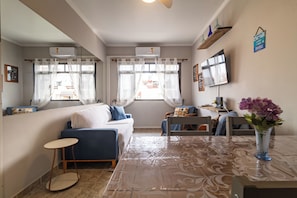 Apartment | Living room