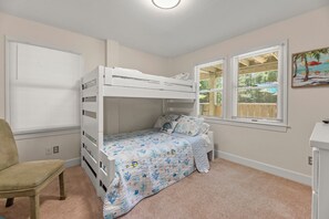 7 Schlafzimmer, Bügeleisen/Bügelbrett, WLAN, Bettwäsche